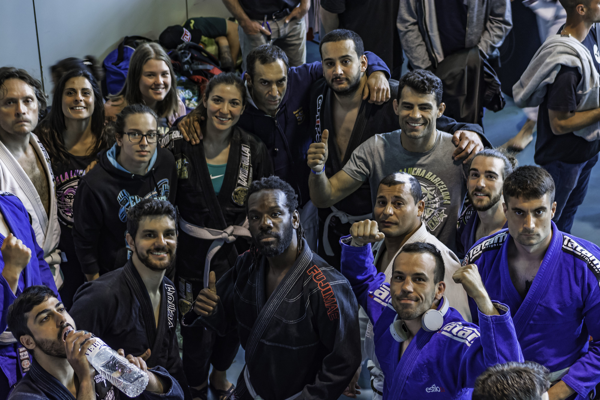 El Club de la Lucha de Barcelona Cano Tca Photography.... YOU ARE THE LIGTH